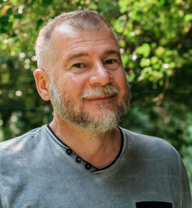 <em>Sergio M.</em>
